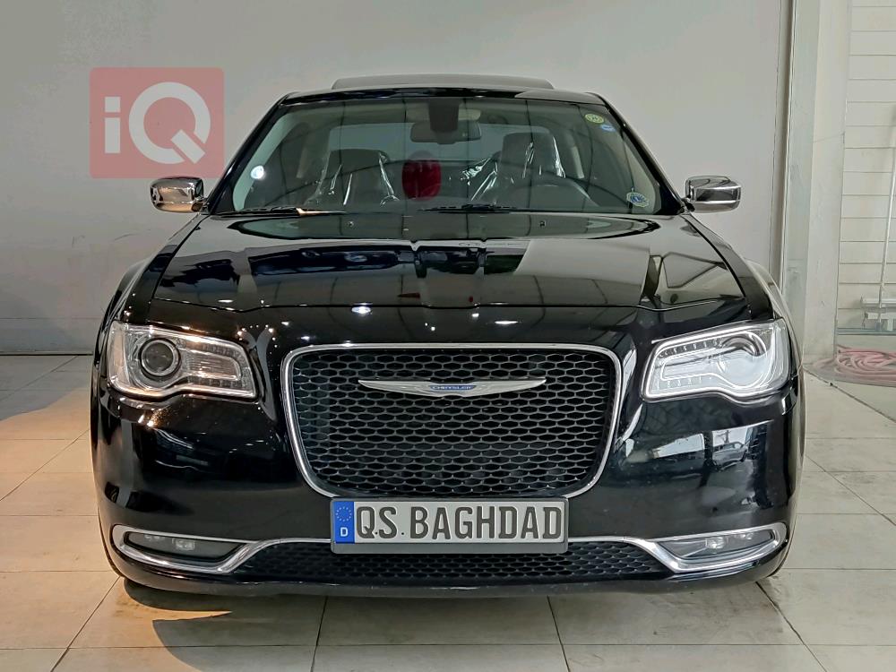 کرایسلەر 300